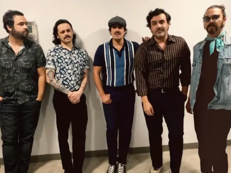 Integrantes de Enjambre sufren accidente; cancelan concierto en Tizayuca