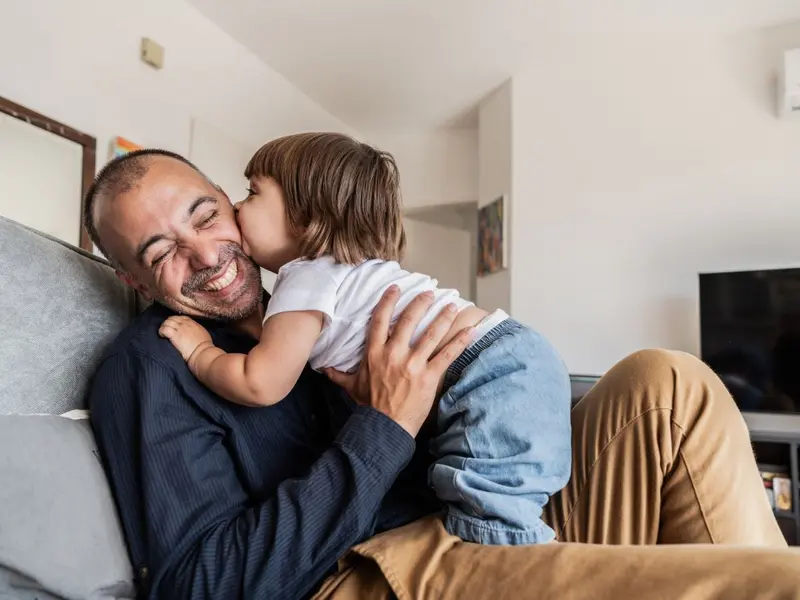 Más que un proveedor: el rol esencial del padre activo en el desarrollo infantil