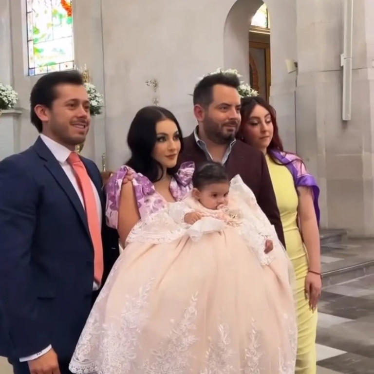 Aislinn Derbez culpa a Victoria Ruffo de no asistir a bautizo de Tessa