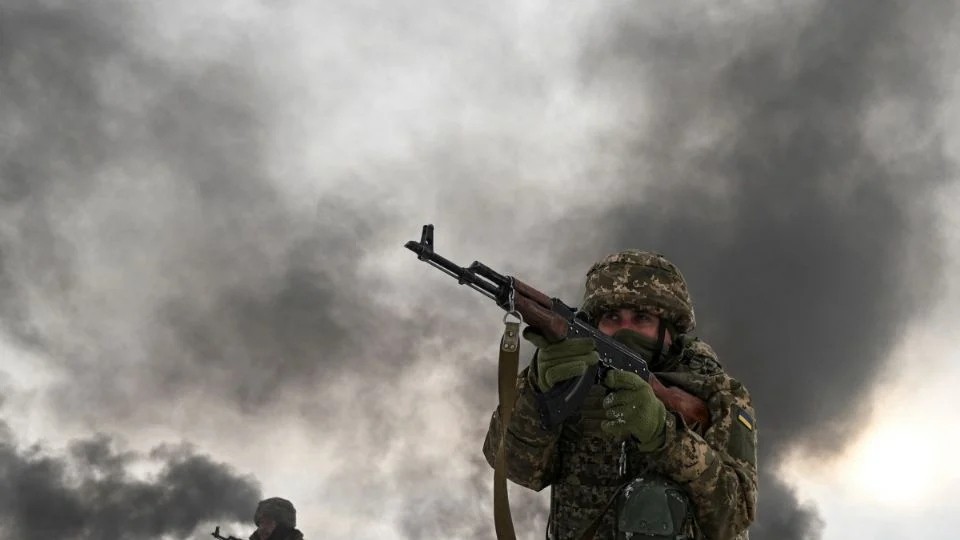 Soldado norcoreano capturado por Ucrania confiesa que pensaba estar luchando contra Corea del Sur