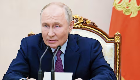 Putin asegura que nadie ha excluido a Ucrania de las negociaciones de paz; Moscú y Kiev participarán en el proceso