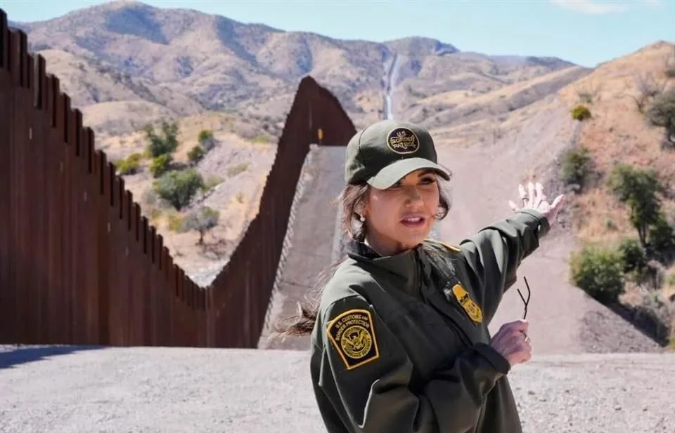 Anuncia EU ampliación de muro fronterizo