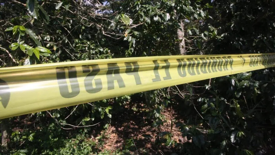 Hallan restos humanos en cueva en Veracruz