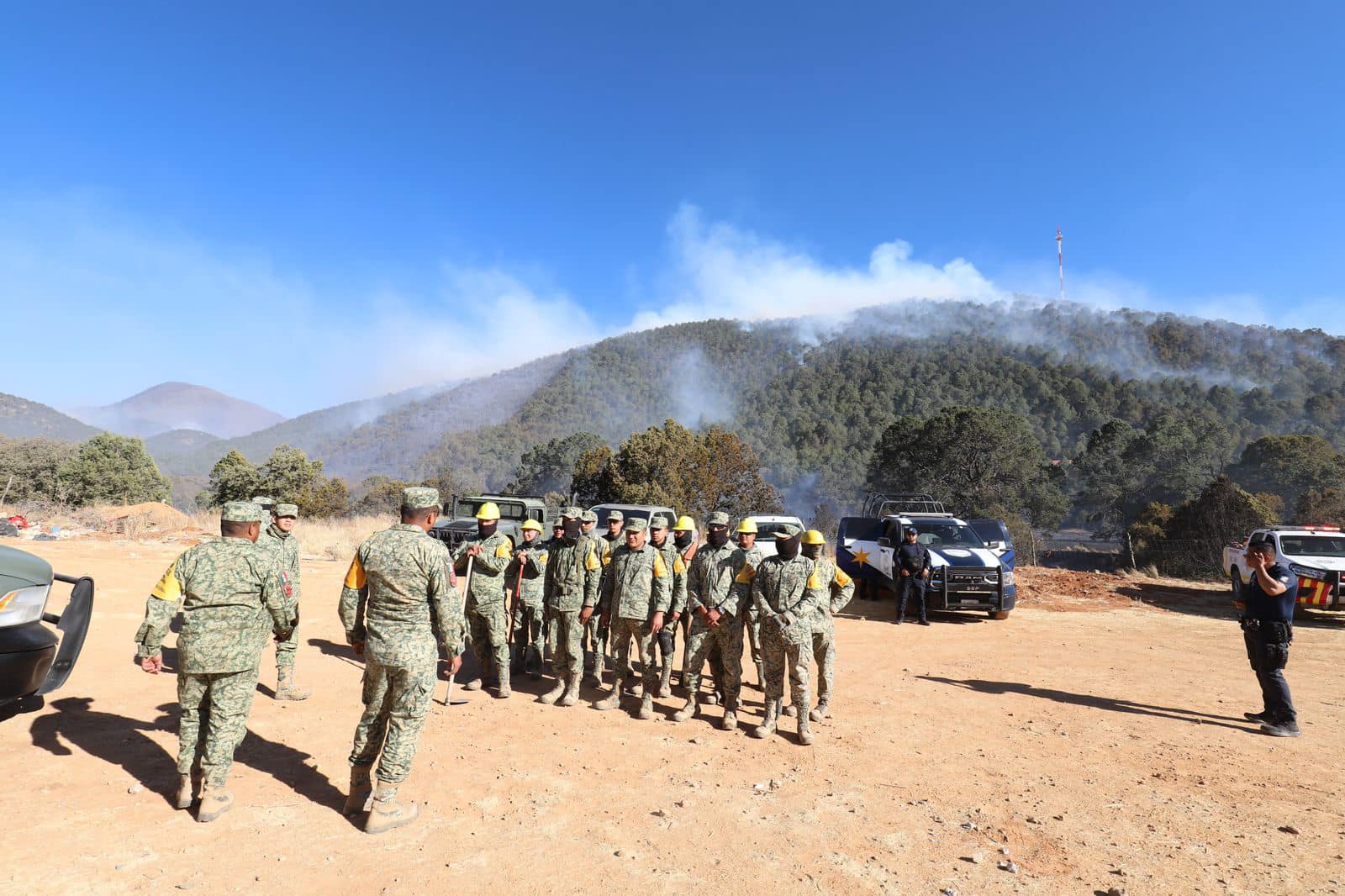 Voraz incendio en la sierra de Arteaga