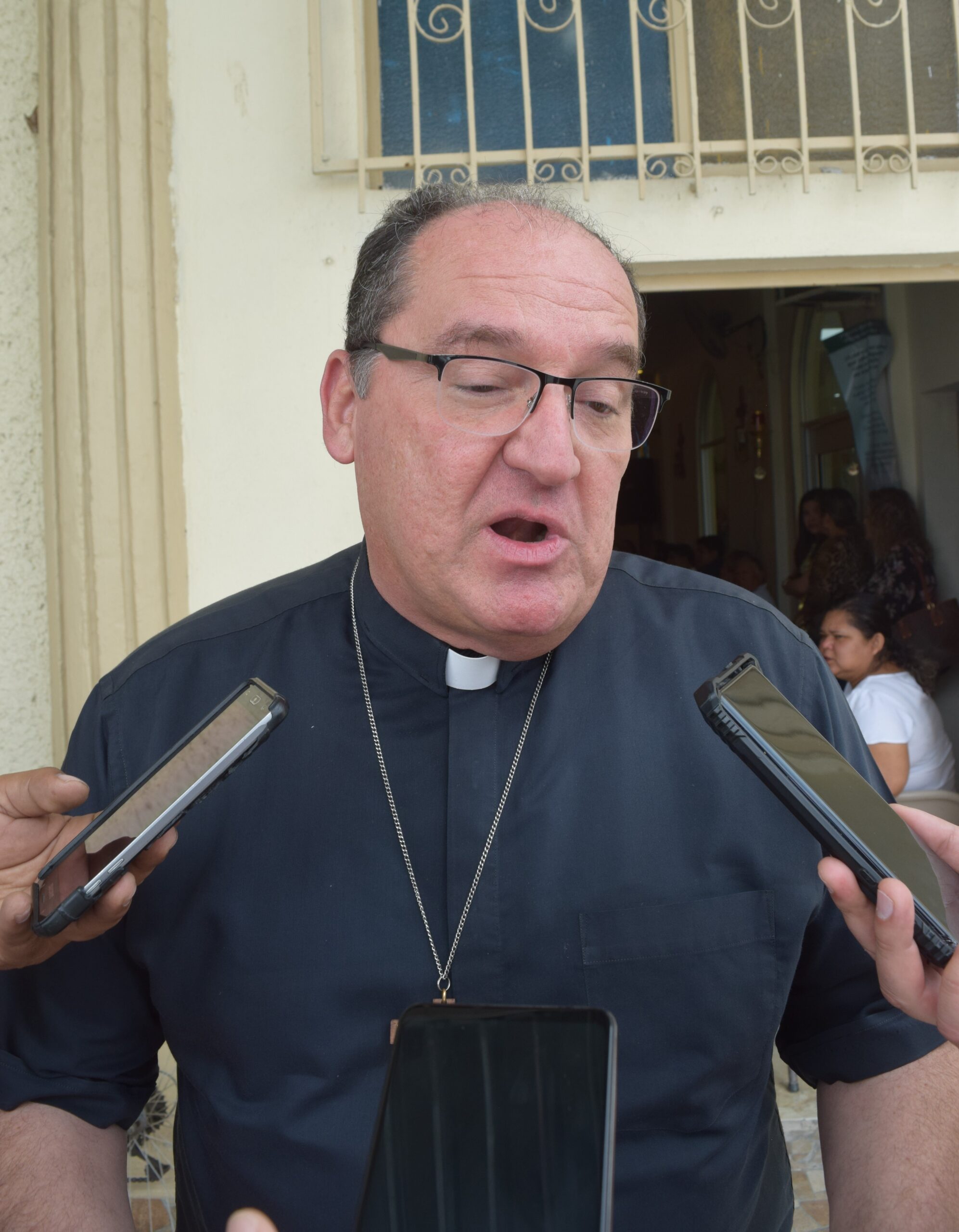 Desestima Obispo Iglesia sea objetivo de hakers