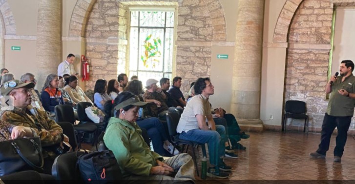 Encuentro de Observadores reúne a expertos en aves