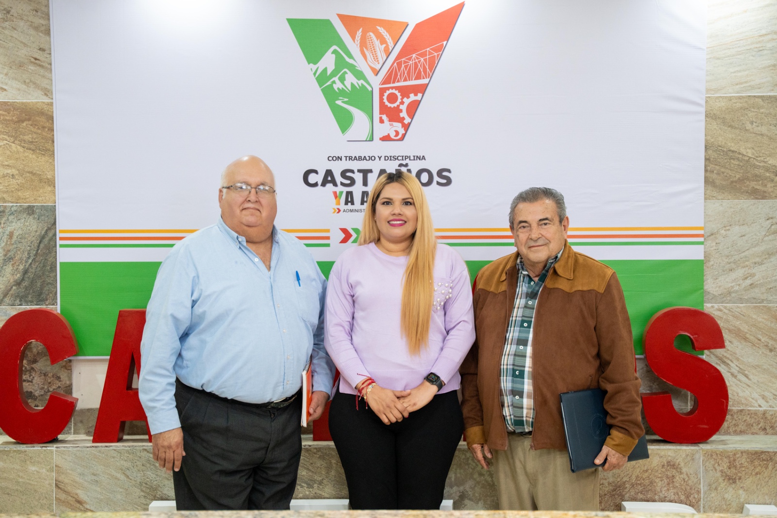Ofrece Castaños brigada notarial