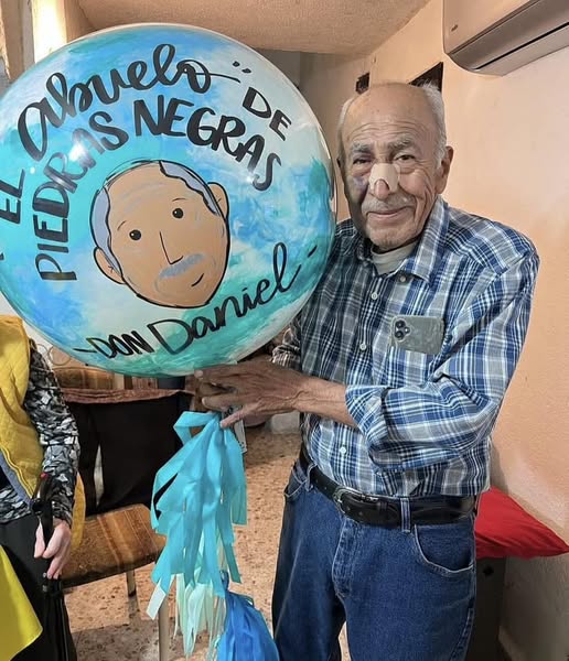 Siguen llegando muestras de apoyo a don Daniel