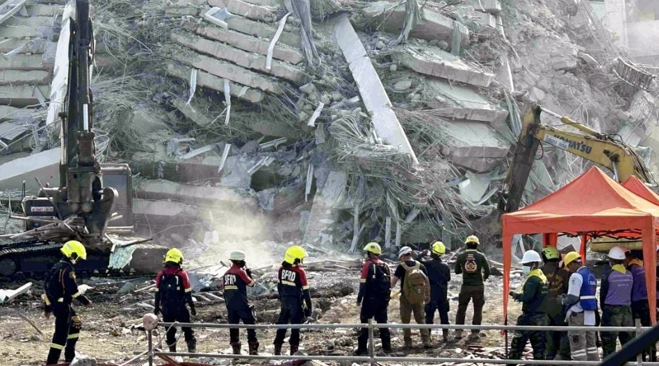 Hay más de 2 mil muertos tras terremoto en Myanmar; detectan sobrevivientes entre escombros de Bangkok