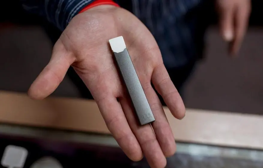 Confiscan vapeador en escuela de Monclova
