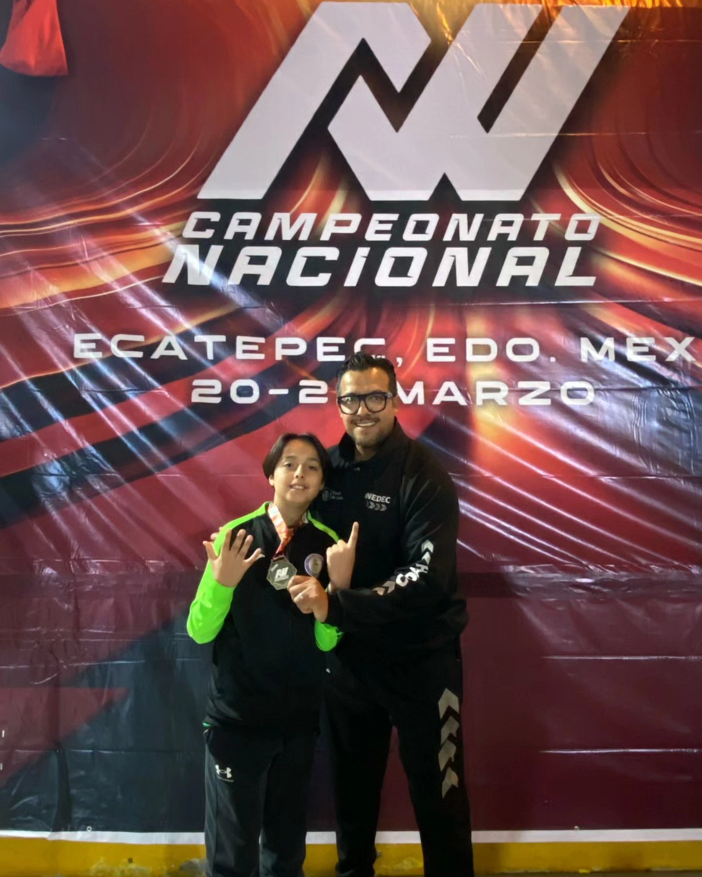 Se corona Campeón de karate Armando Medina