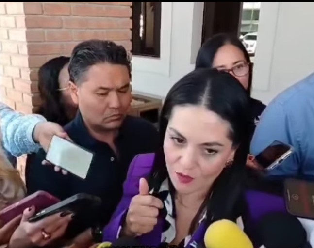 Atento el Congreso a peticiones del 8M