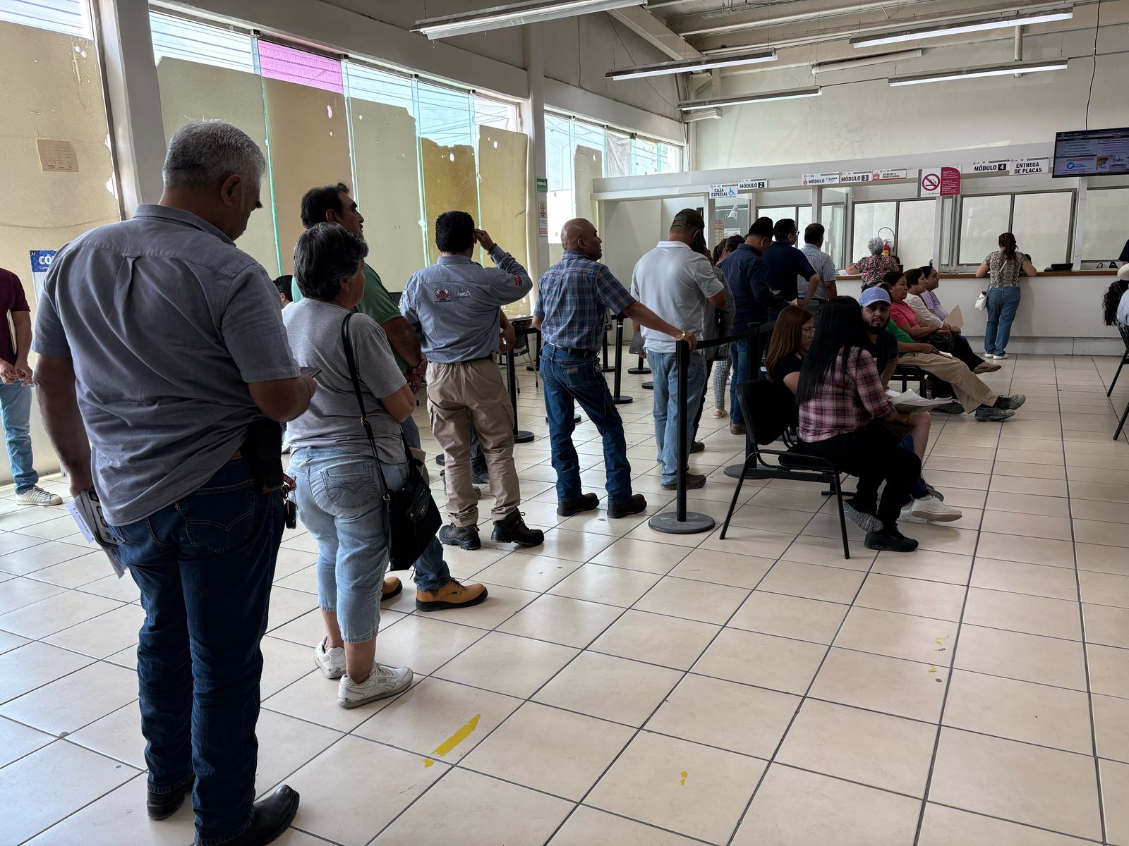 Desmienten operativos por no pagar las placas