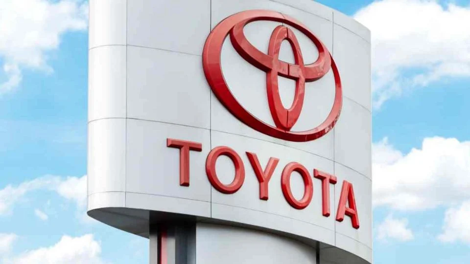 Toyota buscará reducir sus costos y no subirá los precios de los vehículos en Estados Unidos