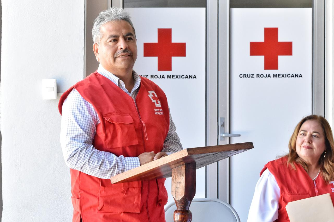 Reconoce Víctor Leija labor de la Cruz Roja en Cuatro Ciénegas