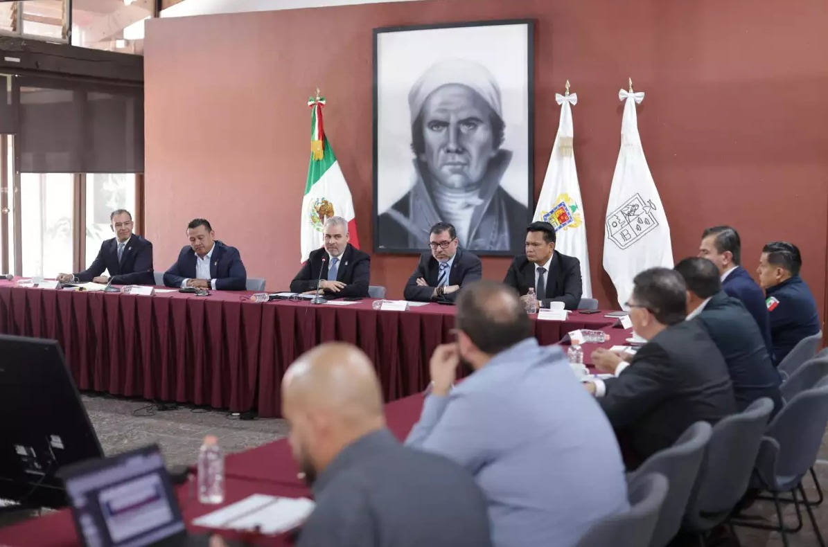 Aureoles está prófugo y huyendo, confirma gobernador de Michoacán