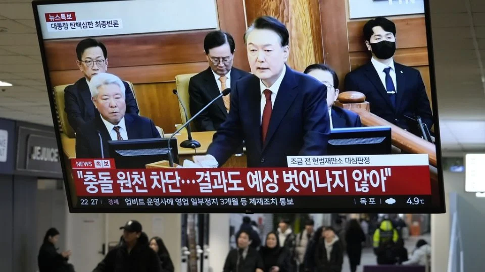 Tribunal de Corea del Sur ordena la liberación del presidente Yoon