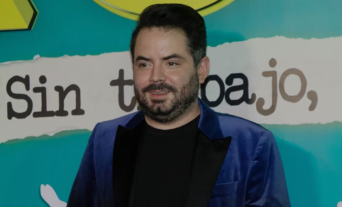 José Eduardo Derbez desata burlas y comentarios por sus llamativos y costosos lentes