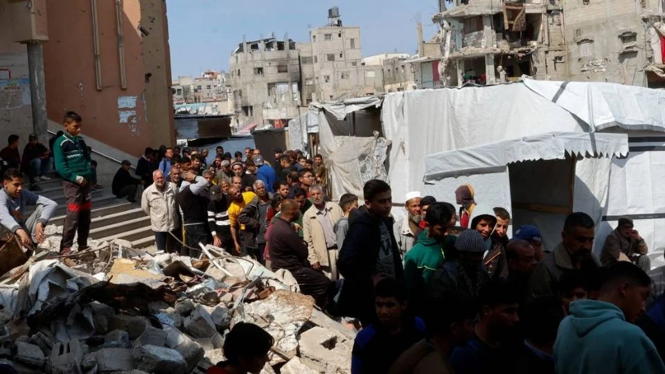 Israel amenaza con cortar el suministro eléctrico en Gaza; «también afectará a los rehenes», advierte Hamás