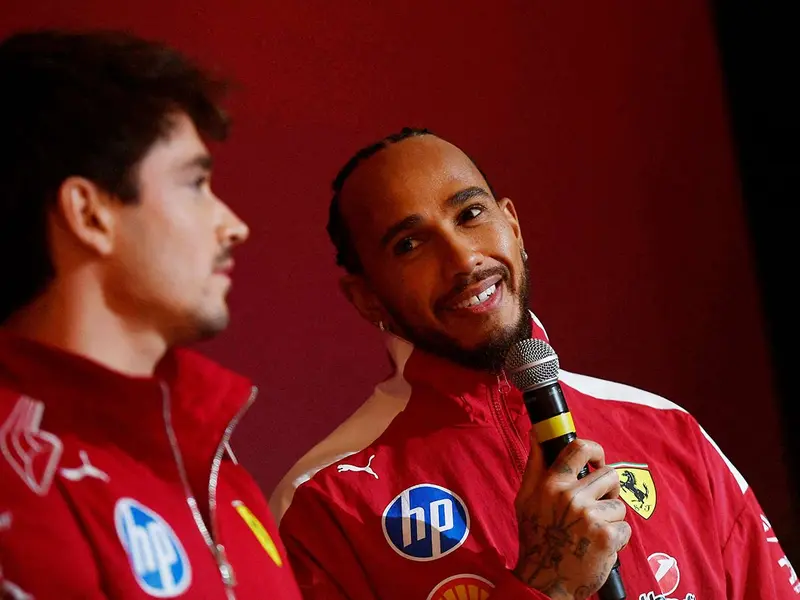 Advierten a Lewis Hamilton sobre el éxito en Ferrari