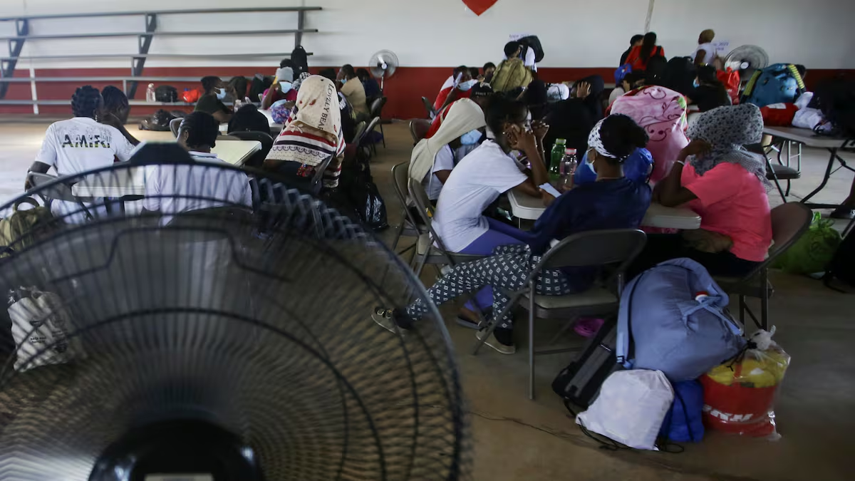 Guatemala abre centro para deportados en la frontera con México