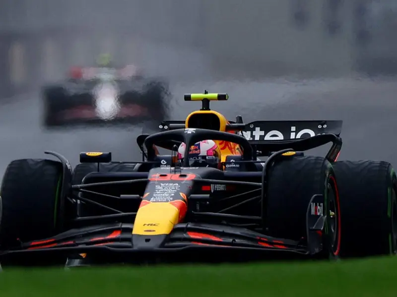 ‘Checo’ lo hubiera hecho mejor, dicen en el Reino Unido