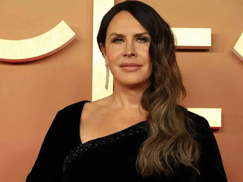 Karla Sofía Gascón revela su nueva etapa y lanza su libro ‘Lo que queda de mí’