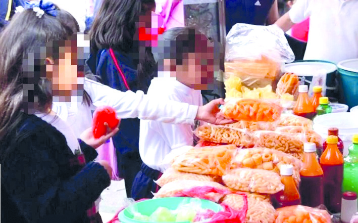 Adiós a la “chatarra” en todas las escuelas