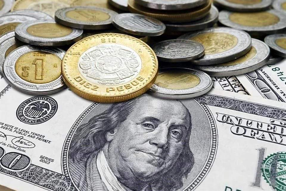 Cierra dólar en $19.70 tras llamada de Trump y CSP