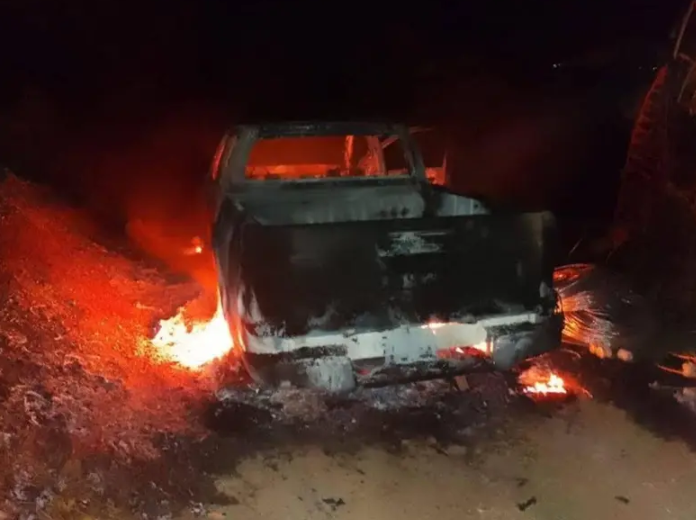 Balean y queman camioneta de candidato del PT en Veracruz