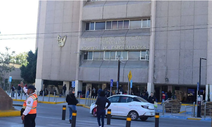Muere niña por influenza aviar