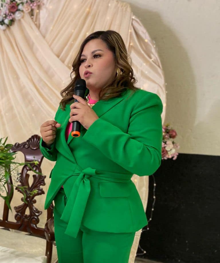 Vamos en Ocampo por más empleos: Adriana