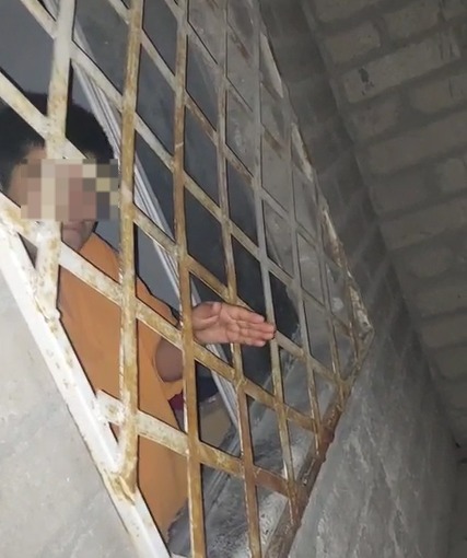 Investiga la Fiscalía caso de joven autista aislado