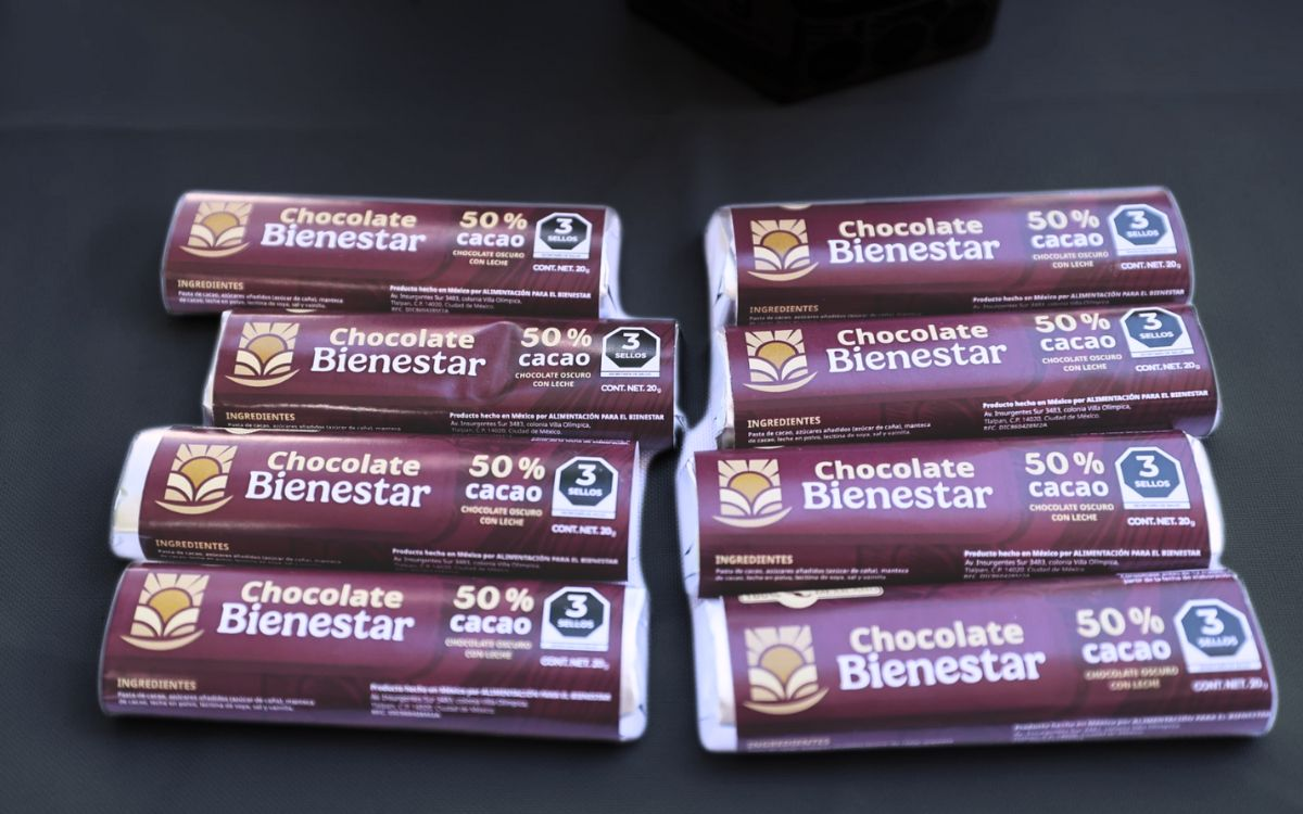 Sheinbaum defiende el ‘Chocolate Bienestar’ ante críticas por sellos de advertencia