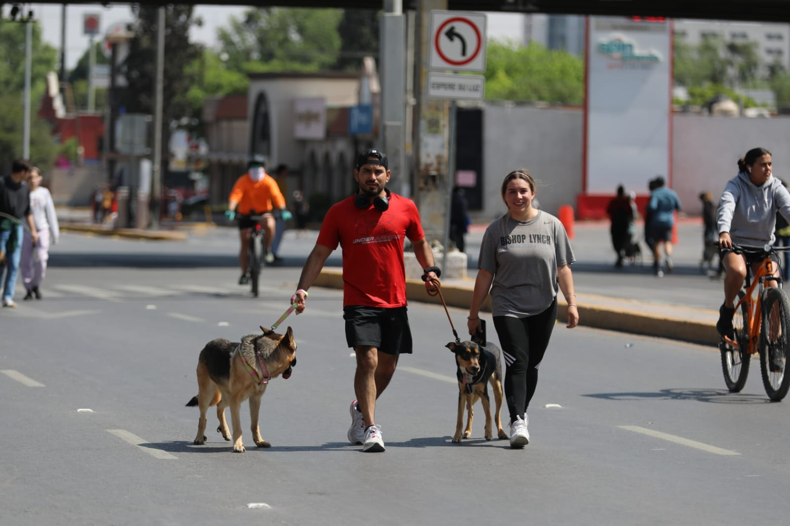Impulsa Javier Díaz la cultura del deporte en la Ruta Recreativa