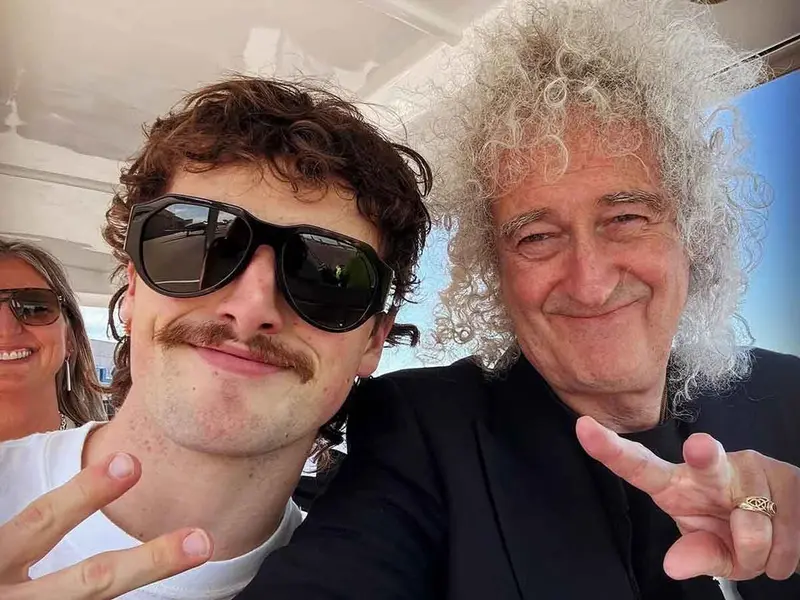 Benson Boone lamenta tibia reacción en Coachella: «El público no entendió la leyenda que es Brian May»