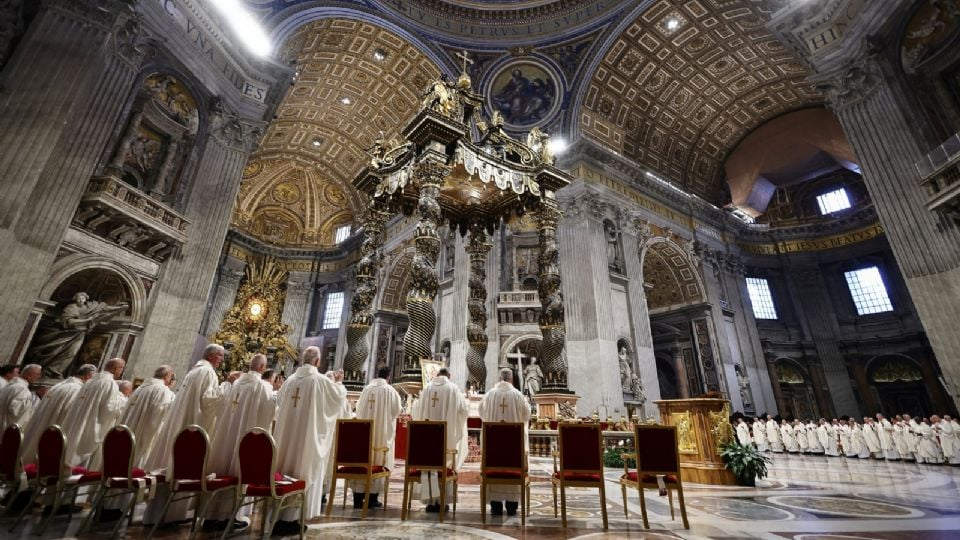 Vaticano conmemora 20 años de la muerte de Juan Pablo II sin la presencia del papa Francisco por su convalecencia
