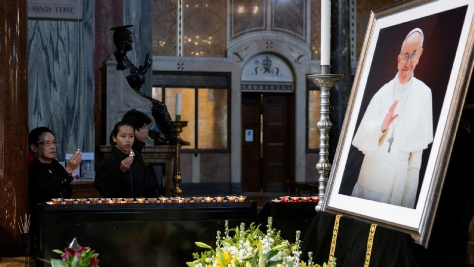 El funeral del papa Francisco se realizará este sábado en la plaza de San Pedro