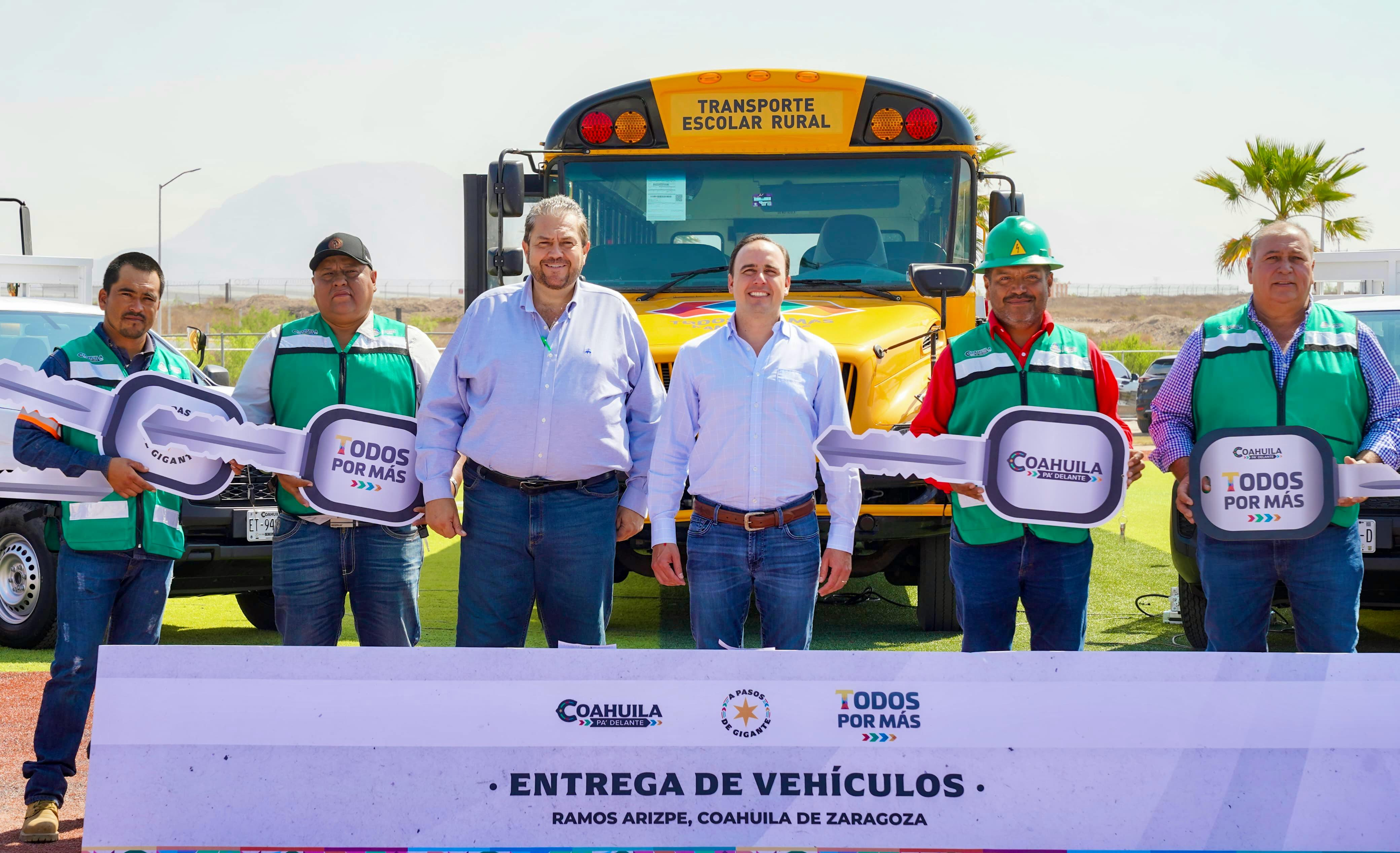 Fortalece Ramos Arizpe el servicio a la comunidad con nueva flotilla vehicular