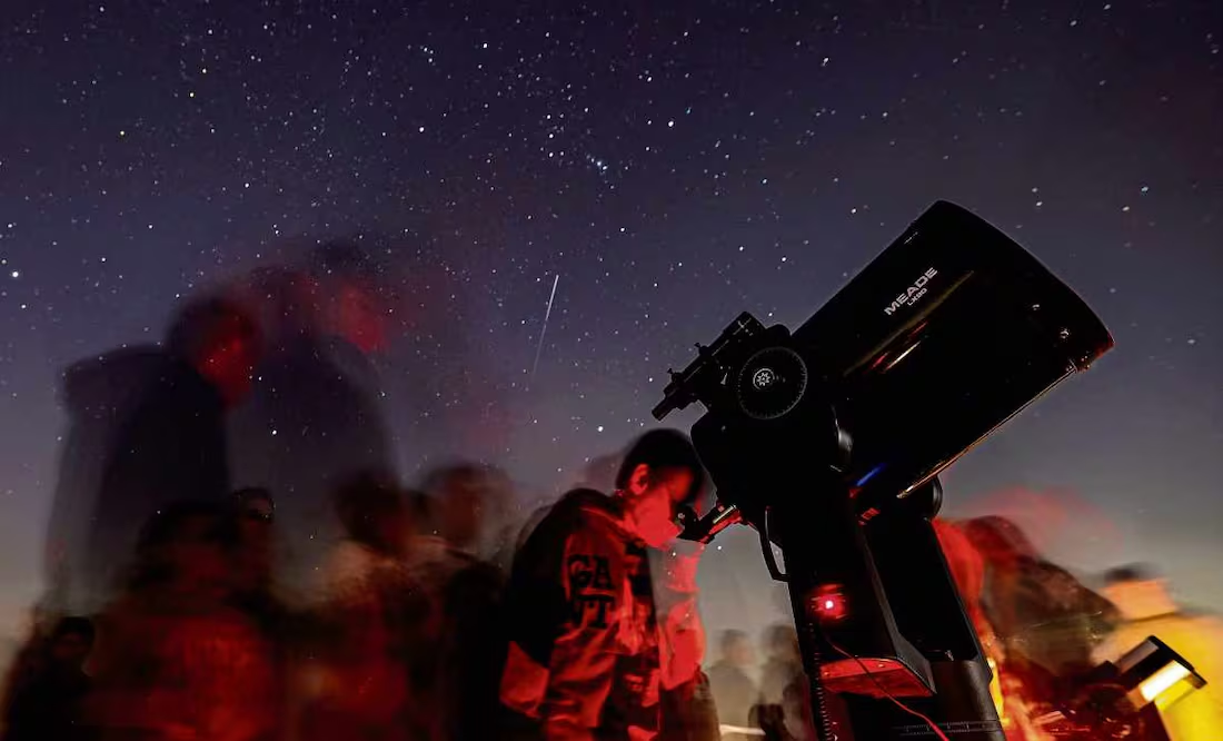 Desde Luna de Flores hasta lluvia de meteoros; los eventos astronómicos de mayo 2025