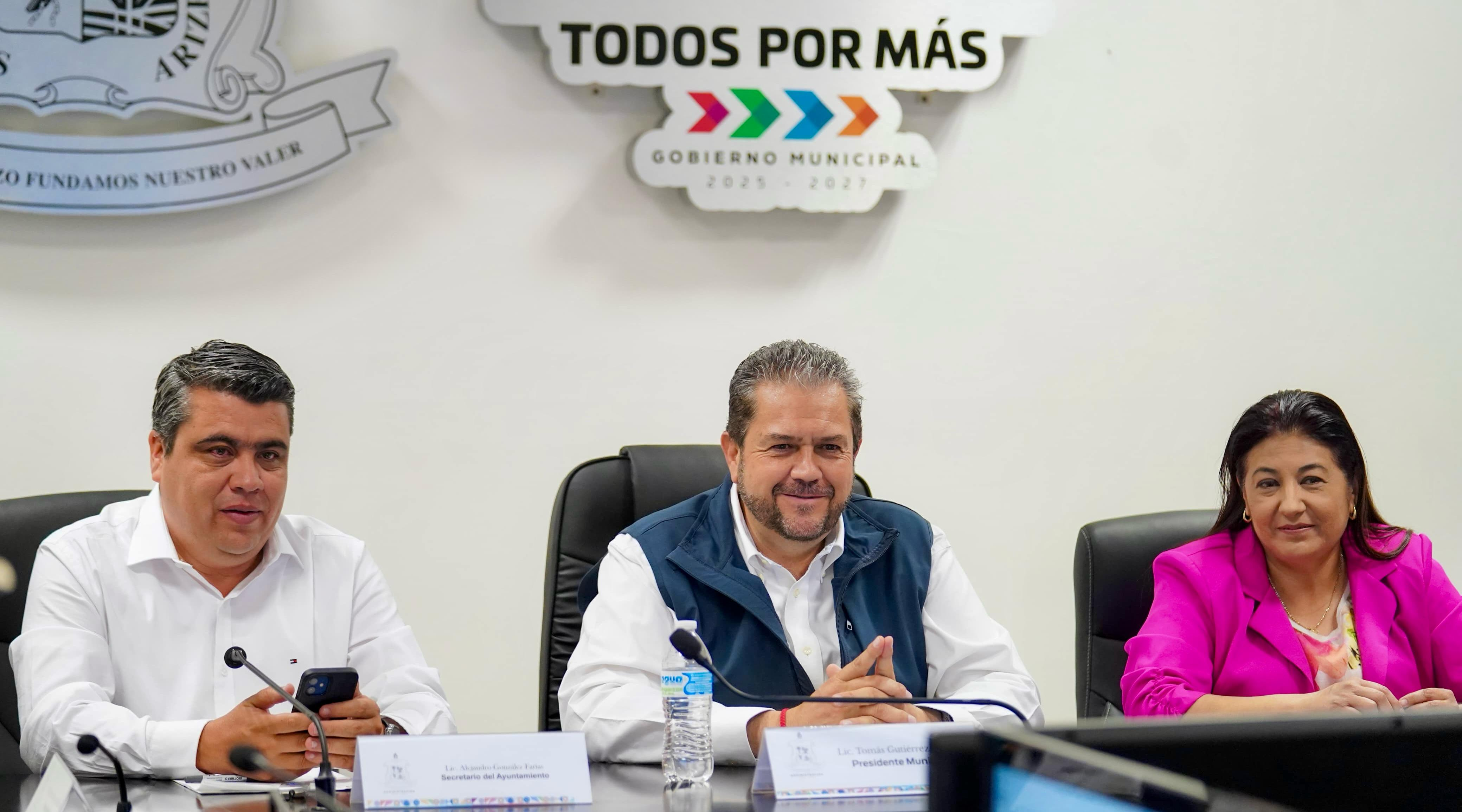 Cabildo acuerda entrega de la presea Miguel Ramos Arizpe
