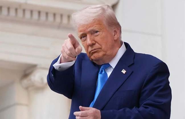 Bloquea corte de EU aranceles de Trump