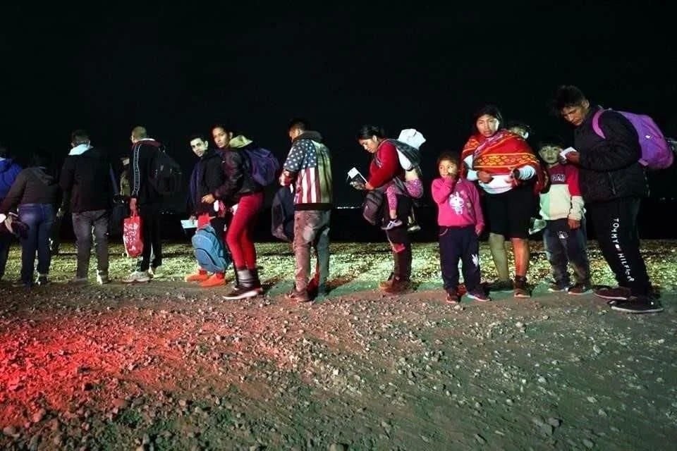 Rompe México récord de captura de migrantes
