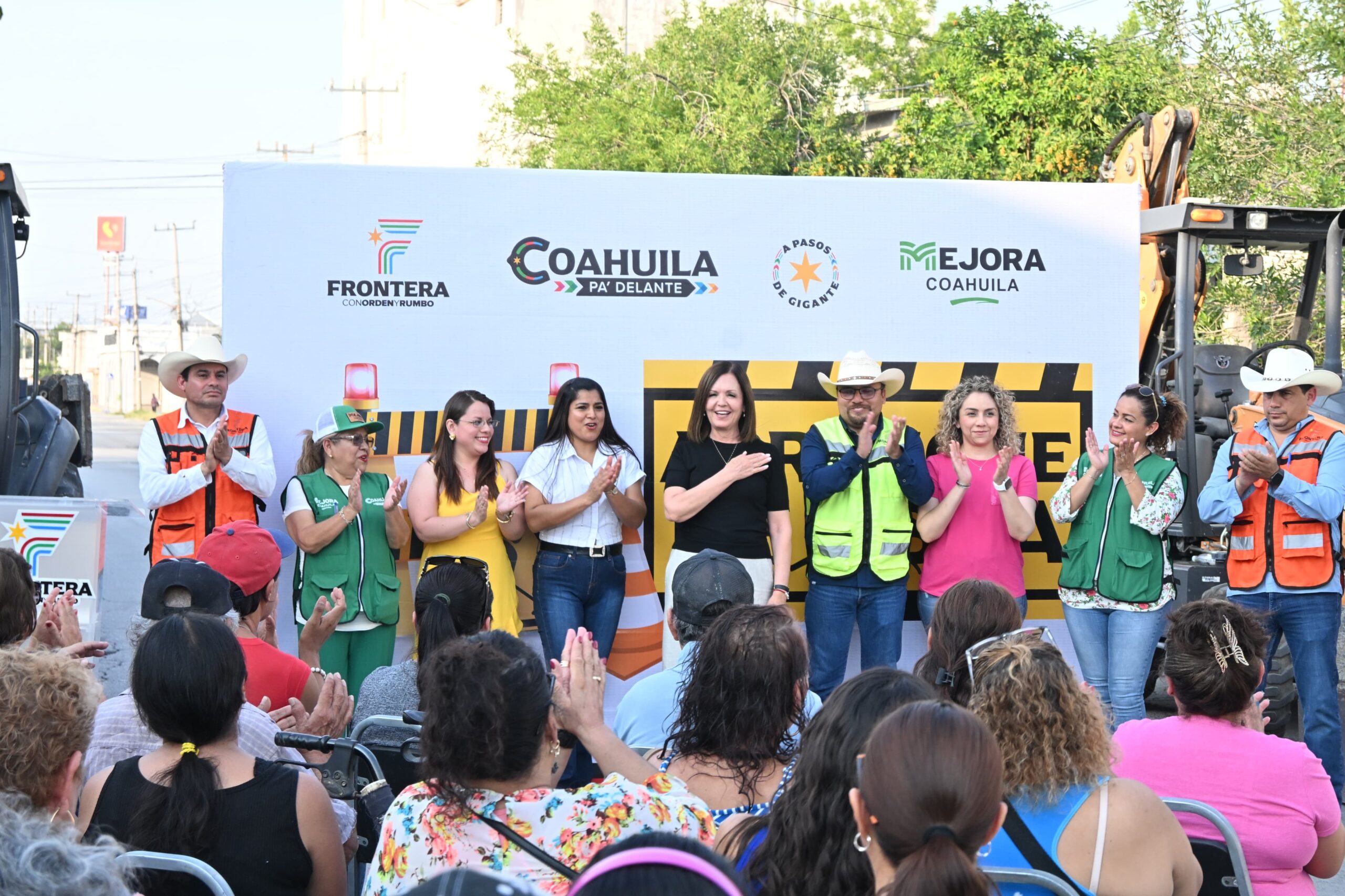 Mejora Sari calles de CF