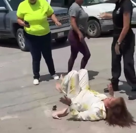 Sufre Mónica Escalera golpiza por 2 mujeres