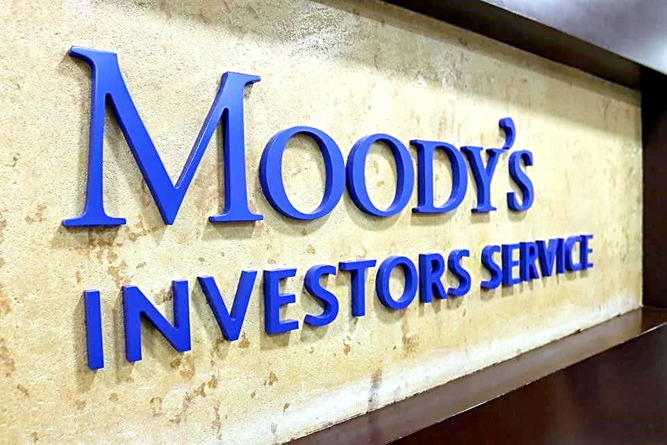 Baja Moody’s calificación de EU, sale del club triple A