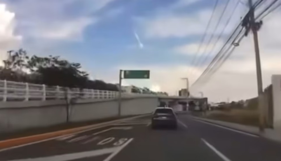 VIDEO: Asteroide sorprende a habitantes de la Huasteca en SLP; causa fuerte estruendo