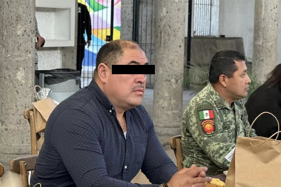 Detiene FGR a Alcalde de Teuchitlán por narcorrancho