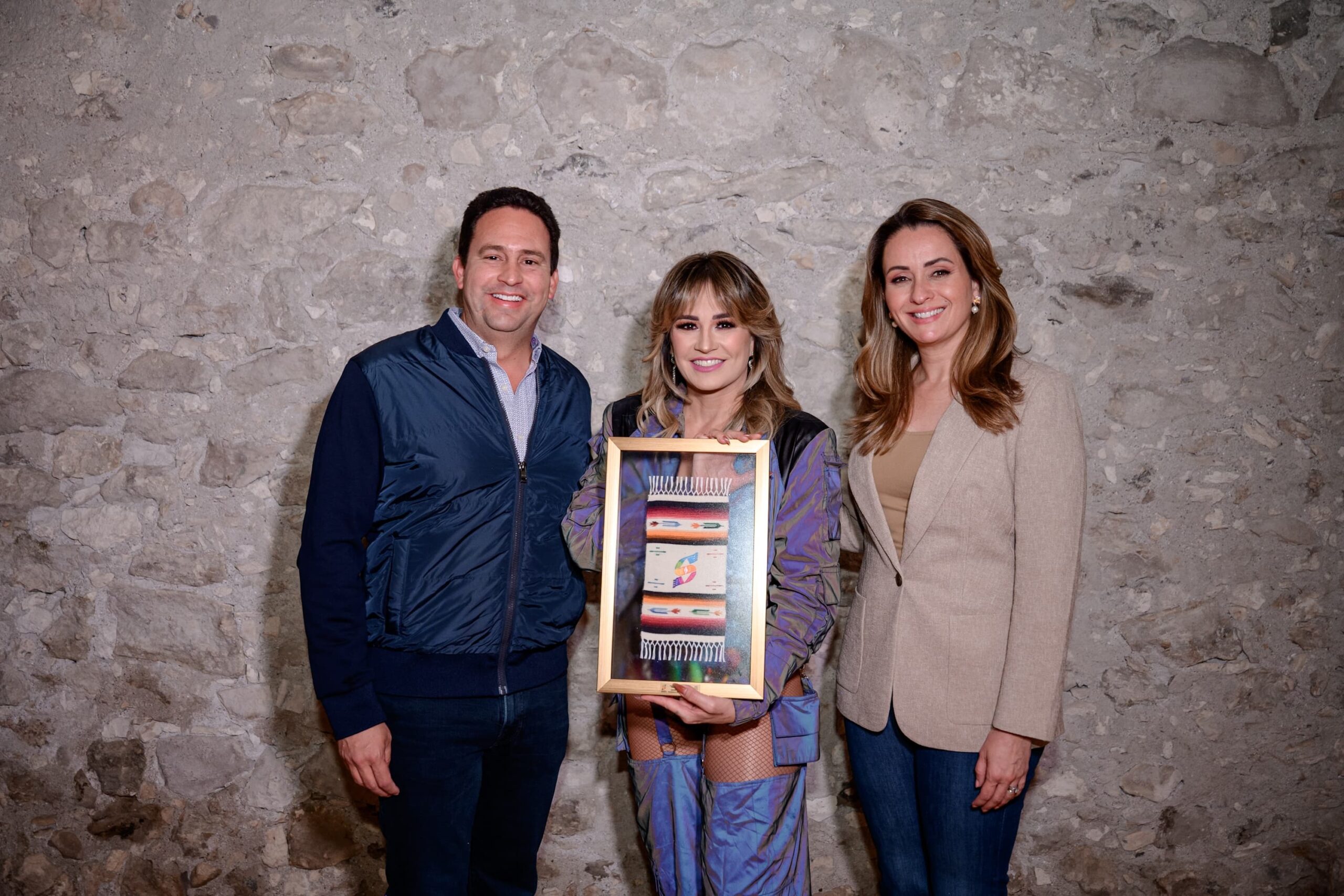 Espectacular festejo del Día de la Madre en Saltillo