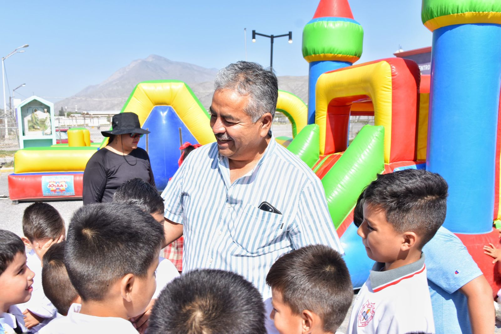 Celebra Seguridad Pública a niñas y niños de Cuatro Ciénegas